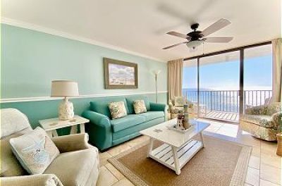 Pelican Walk 504