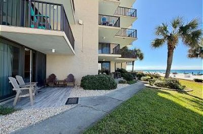Pelican Walk  109