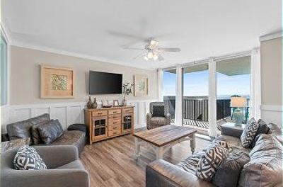 Pelican Walk 501