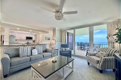 Pelican Walk 612